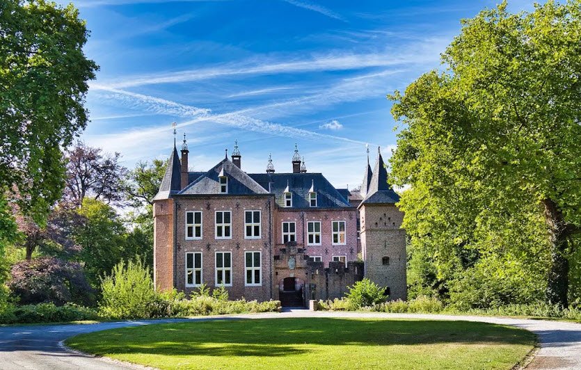 Kasteel Moersbergen, Netherlands